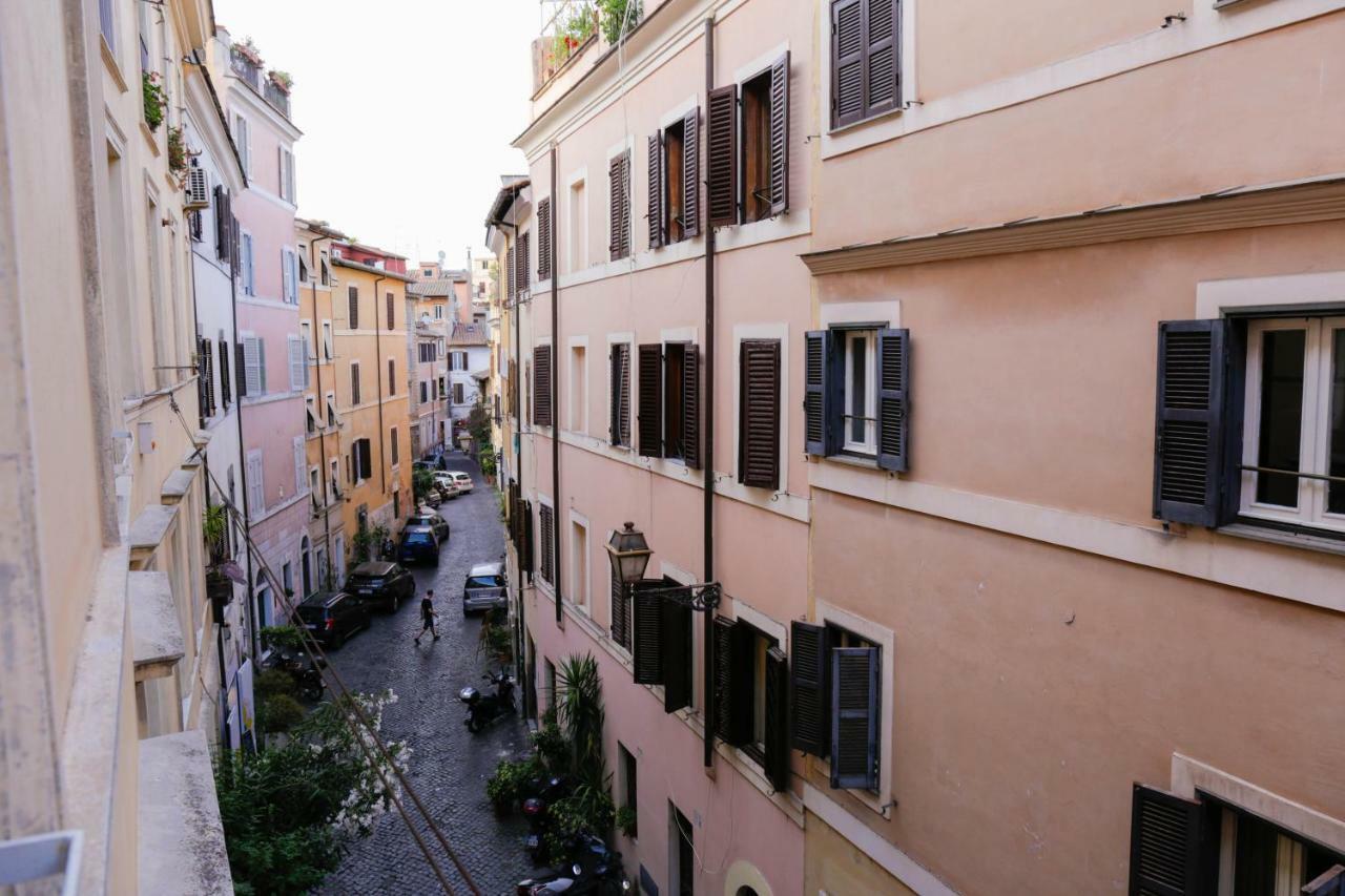 Domus Titiana Amazing In Trastevere Appartamento